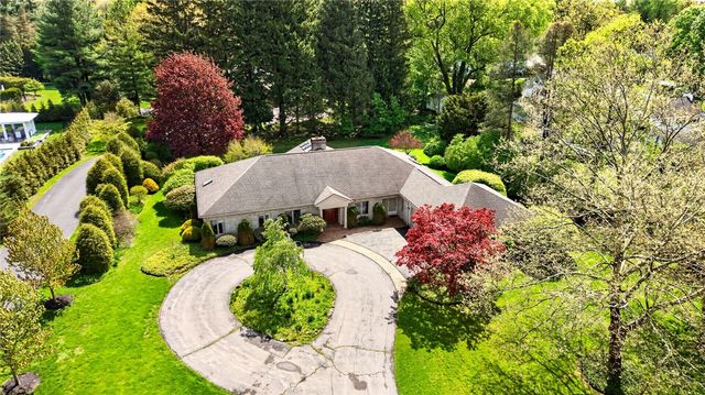 4 Malm Lane, Pittsford, NY 14618