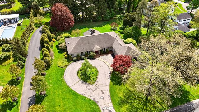 4 Malm Lane, Pittsford, NY 14618