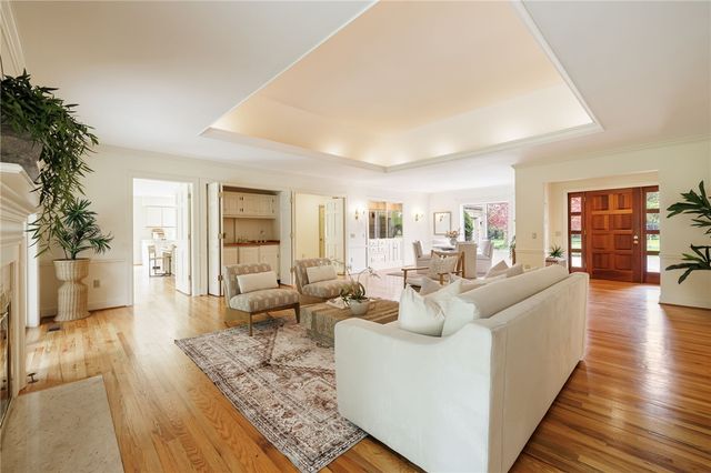 4 Malm Lane, Pittsford, NY 14618