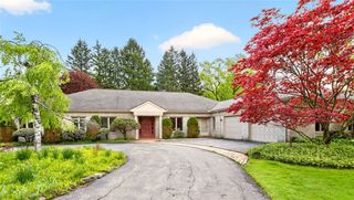 4 Malm Lane, Pittsford, NY 14618