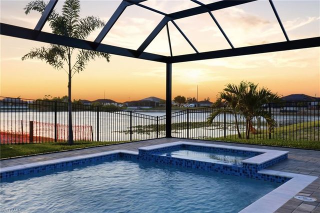 120 SW 9th AVE, Cape Coral, FL 33991