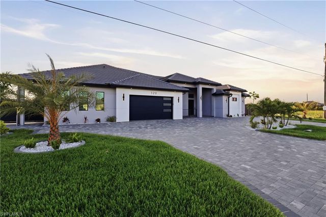 120 SW 9th AVE, Cape Coral, FL 33991