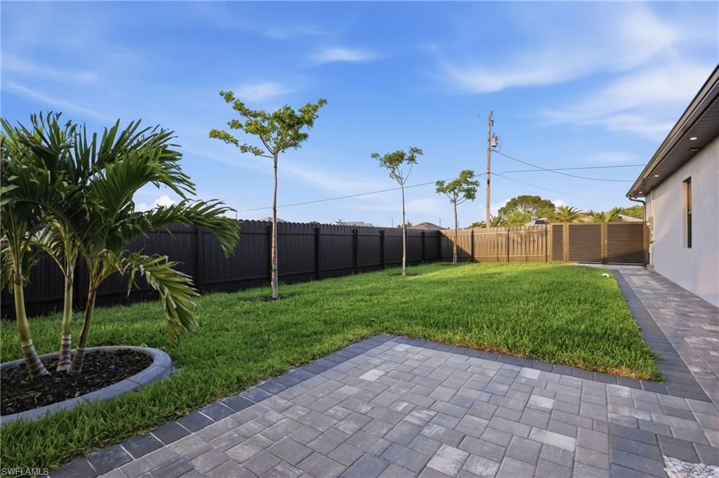 Image 43 of property listing at 120 SW 9th AVE, Cape Coral, FL 33991