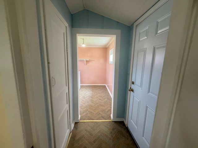 131 Jefferson St, Golden Meadow, LA 70357