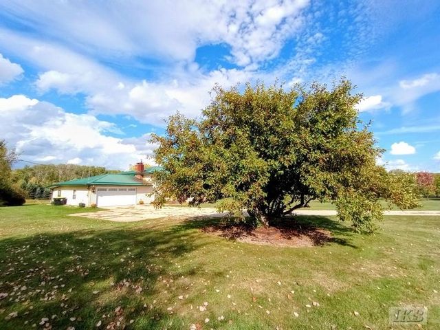 6395 E Beaverton Road, Clare, MI 48617