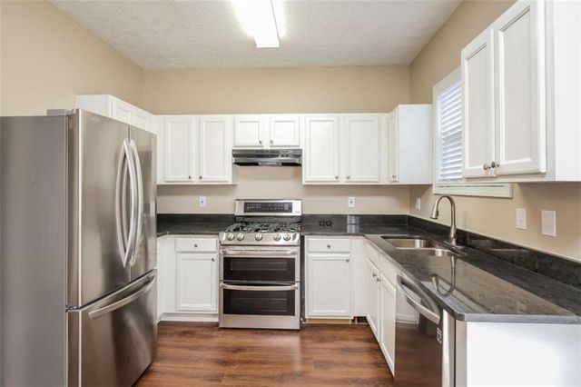 373 Marsh Lake Road, Lawrenceville, GA 30045