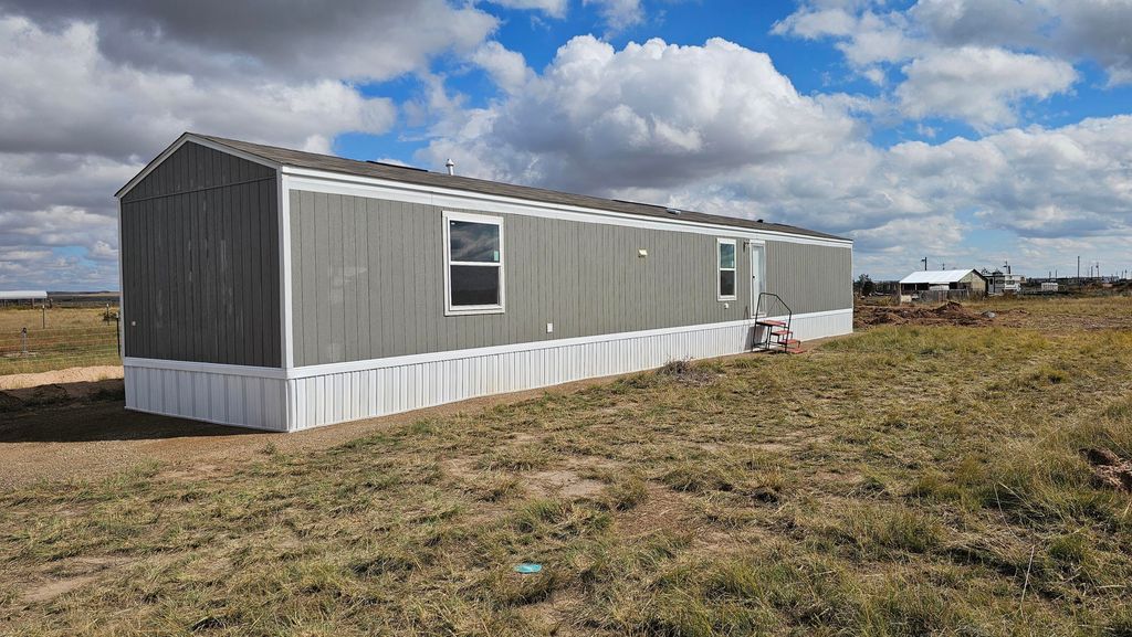 12 Delaware Court, Moriarty, NM 87035