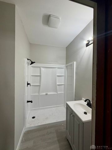 213 Anna Street, Dayton, OH 45417
