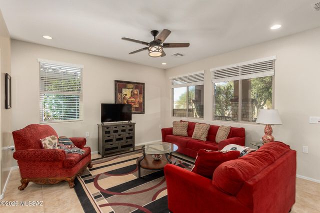 13985 E Cheavront Loop, Vail, AZ 85641