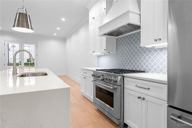 2209 Paul W Bryant, Tuscaloosa, AL 35401