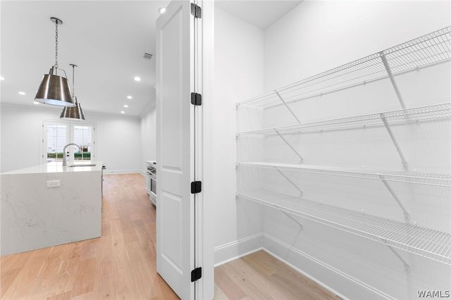 2209 Paul W Bryant, Tuscaloosa, AL 35401