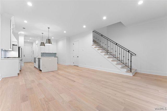 2209 Paul W Bryant, Tuscaloosa, AL 35401