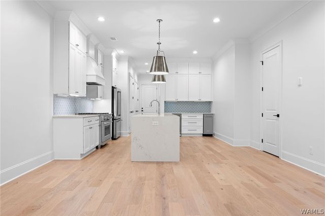 2209 Paul W Bryant, Tuscaloosa, AL 35401