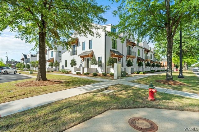 2209 Paul W Bryant, Tuscaloosa, AL 35401