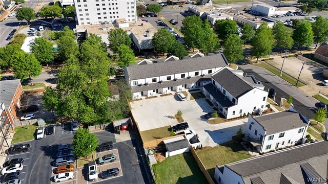 2209 Paul W Bryant, Tuscaloosa, AL 35401