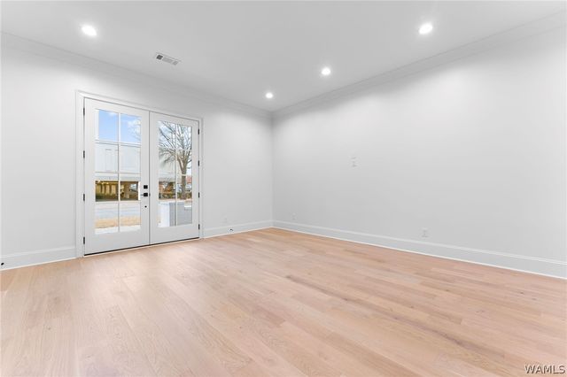 2209 Paul W Bryant, Tuscaloosa, AL 35401