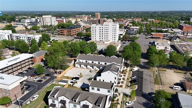 2209 Paul W Bryant, Tuscaloosa, AL 35401