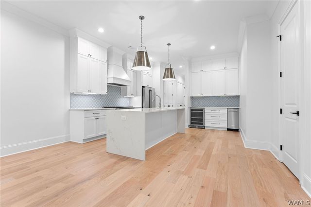2209 Paul W Bryant, Tuscaloosa, AL 35401