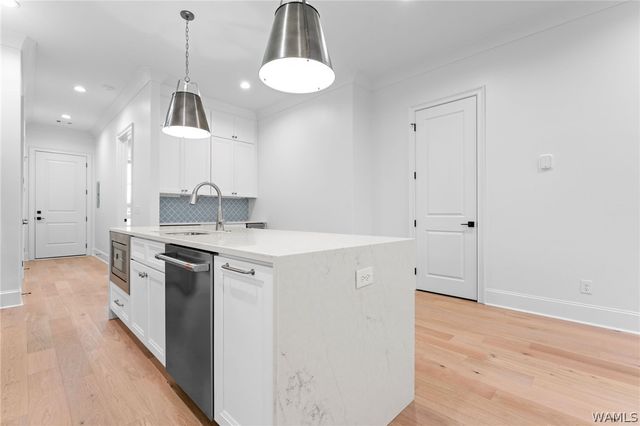 2209 Paul W Bryant, Tuscaloosa, AL 35401