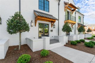 2209 Paul W Bryant, Tuscaloosa, AL 35401