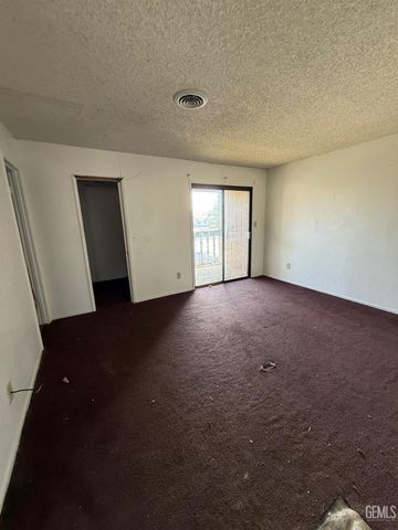 6201 Victor Street C, Bakersfield, CA 93308