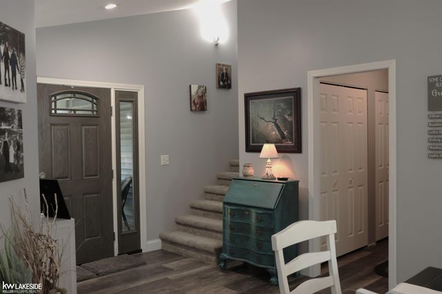 521 W River Court, Gladwin, MI 48624
