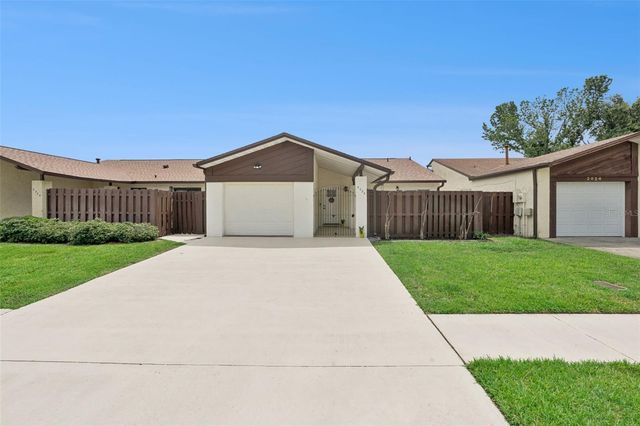 2026 KINGS CROSSING SW, Winter Haven, FL 33880