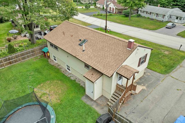 25 Briar Cliff Drive, Milford, NH 03055