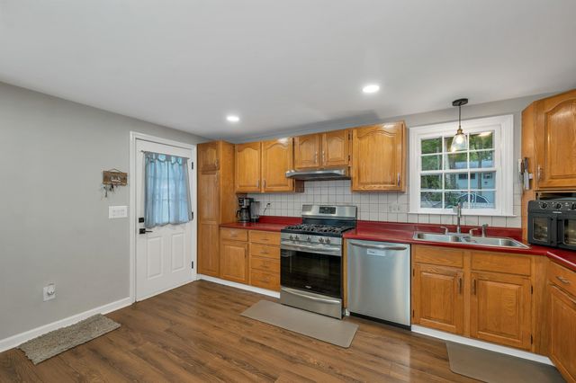 25 Briar Cliff Drive, Milford, NH 03055