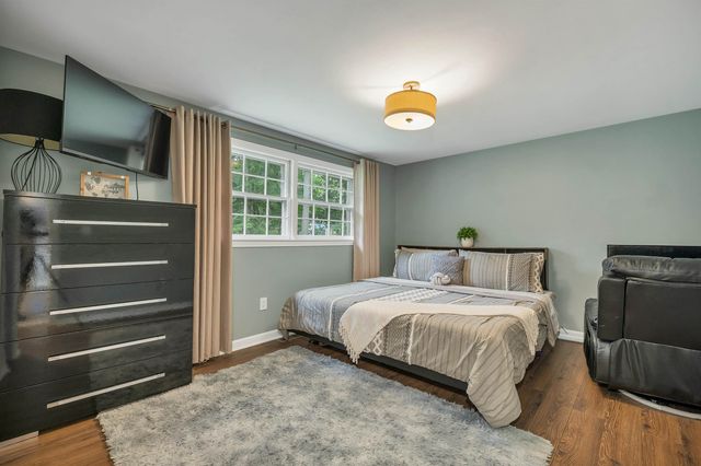 25 Briar Cliff Drive, Milford, NH 03055