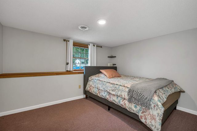 25 Briar Cliff Drive, Milford, NH 03055