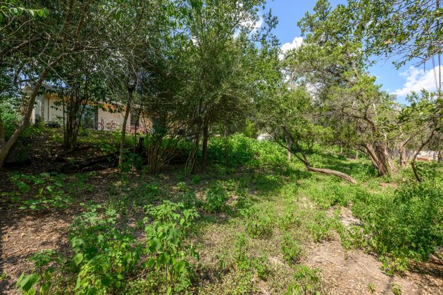 9820 Timber Ridge PASS, Austin, TX 78733
