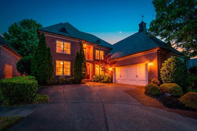 3077 POPLAR GROVE LN, Germantown, TN 38139