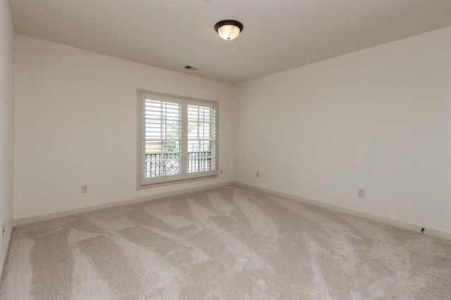 3077 POPLAR GROVE LN, Germantown, TN 38139