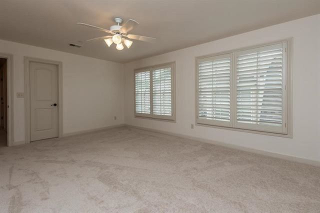 3077 POPLAR GROVE LN, Germantown, TN 38139