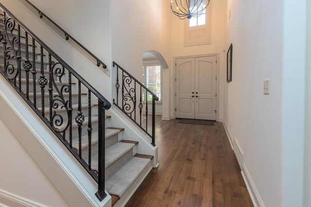 3077 POPLAR GROVE LN, Germantown, TN 38139