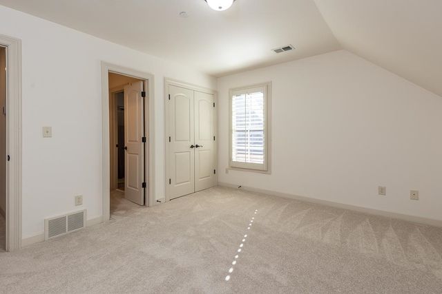 3077 POPLAR GROVE LN, Germantown, TN 38139