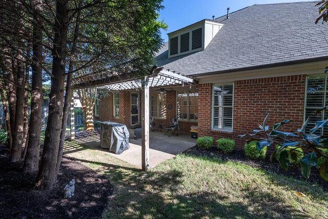 3077 POPLAR GROVE LN, Germantown, TN 38139