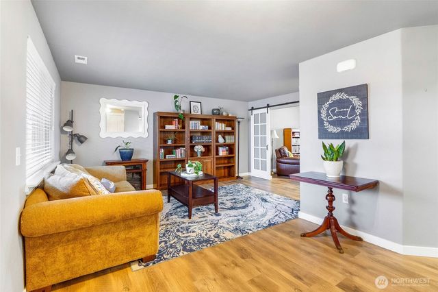 1407 S Husky Drive, Moses Lake, WA 98837