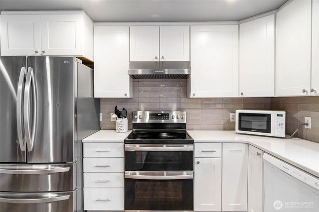 1407 S Husky Drive, Moses Lake, WA 98837