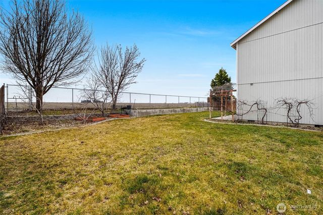 1407 S Husky Drive, Moses Lake, WA 98837