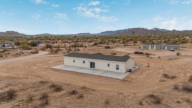 52772 W Quail Court, Maricopa, AZ 85139