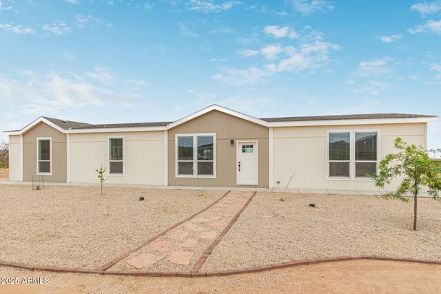 52772 W Quail Court, Maricopa, AZ 85139