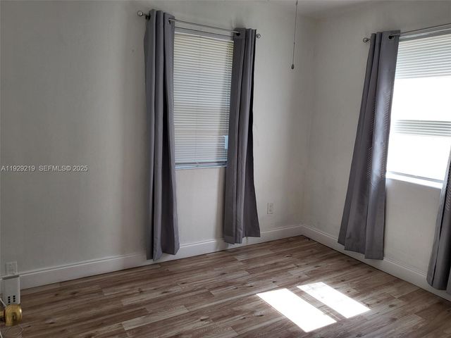 5019 NE 19th Ter, Pompano Beach, FL 33064