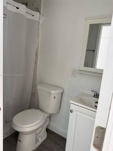 5019 NE 19th Ter, Pompano Beach, FL 33064