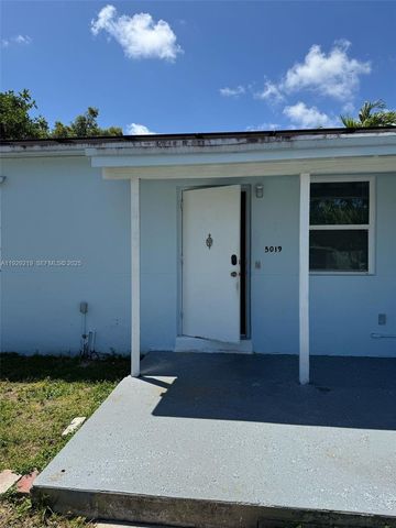 5019 NE 19th Ter, Pompano Beach, FL 33064