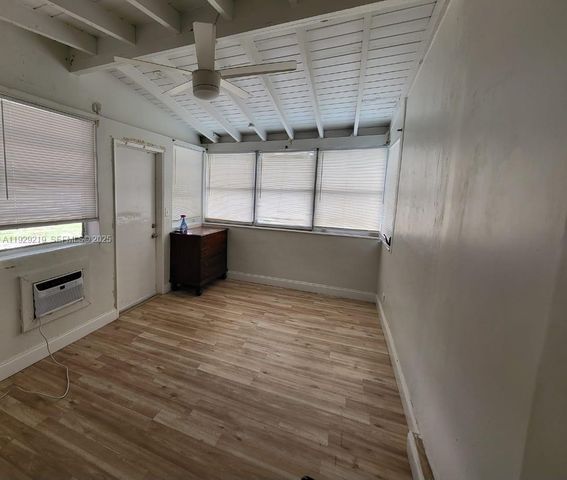 5019 NE 19th Ter, Pompano Beach, FL 33064