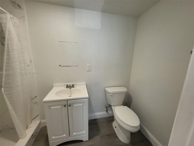 5019 NE 19th Ter, Pompano Beach, FL 33064