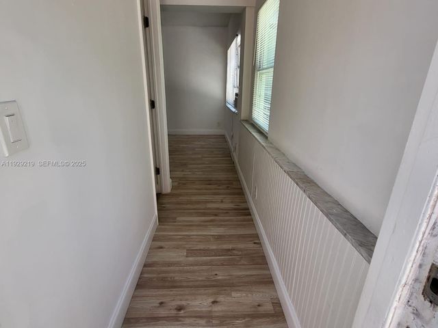 5019 NE 19th Ter, Pompano Beach, FL 33064