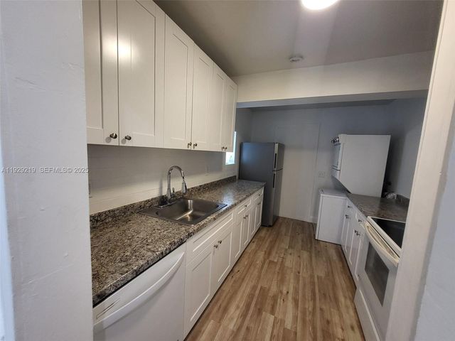 5019 NE 19th Ter, Pompano Beach, FL 33064